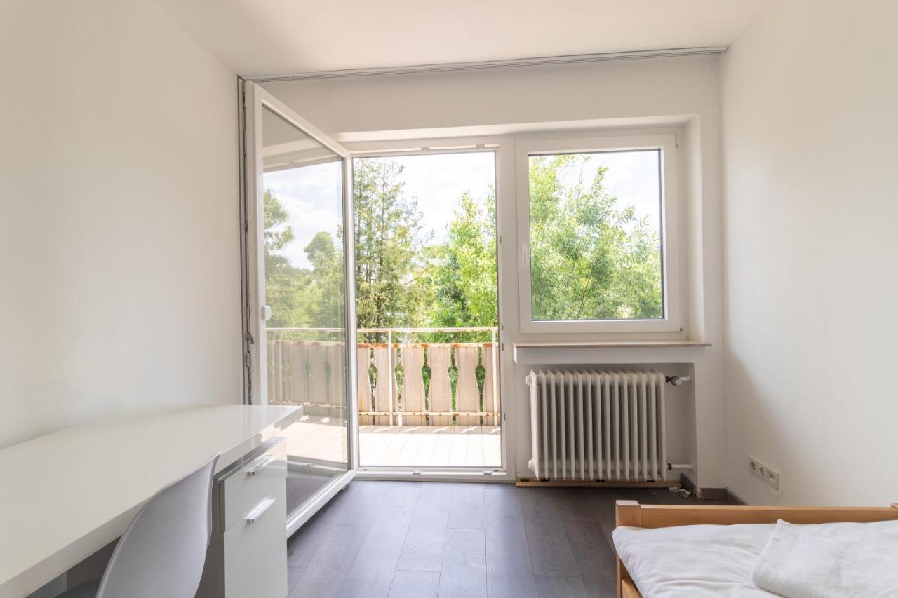 Unique: Geraeumige 4 Zimmerwohnung In Tuttlingen Mit Sauna, Fitness Und Netflix Og Extérieur photo