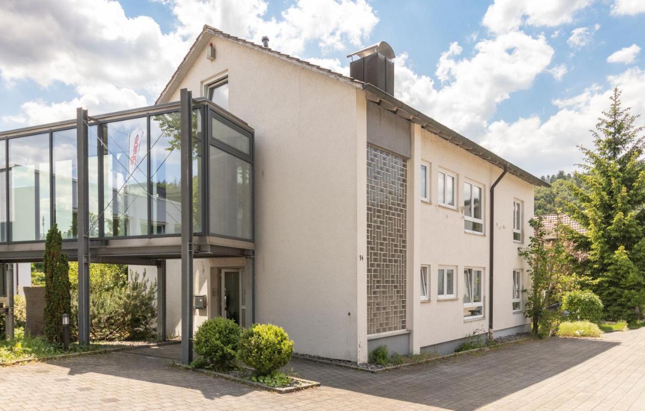 Unique: Geraeumige 4 Zimmerwohnung In Tuttlingen Mit Sauna, Fitness Und Netflix Og Extérieur photo